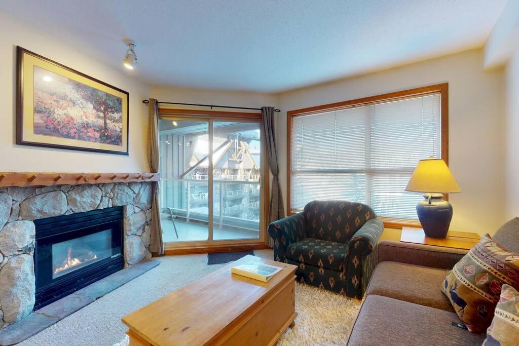 Aspens By Wb Vacation Rentals Whistler Luaran gambar