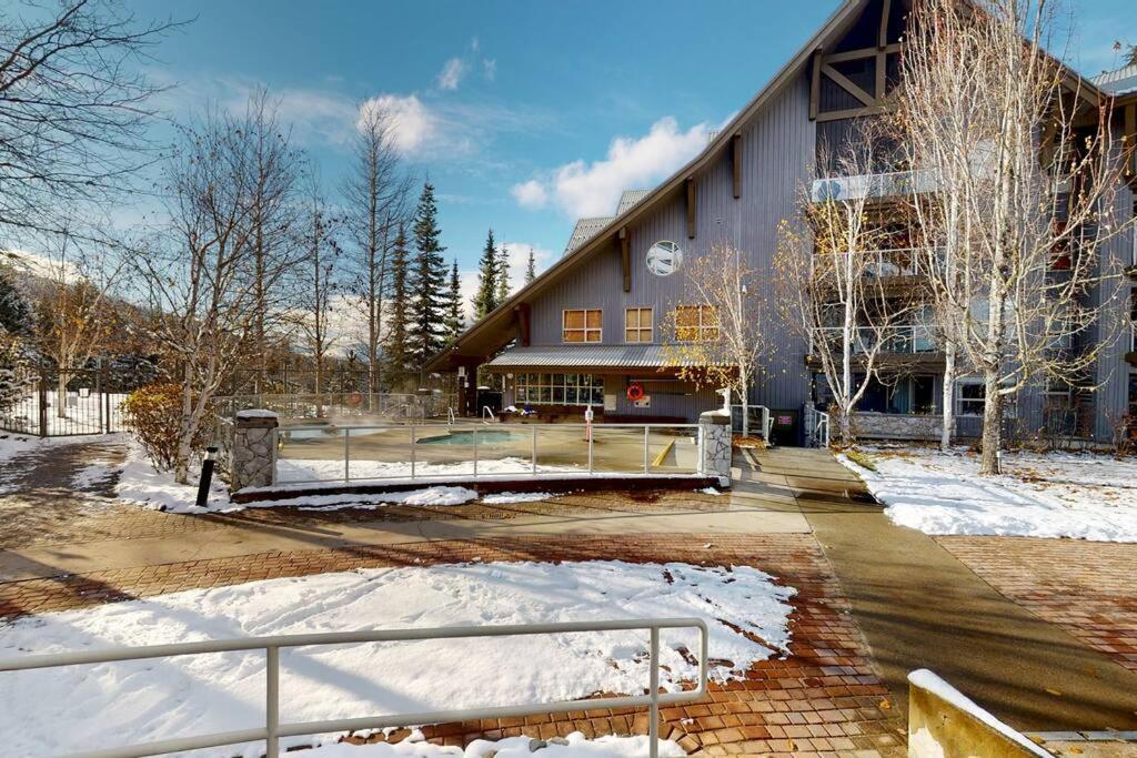 Aspens By Wb Vacation Rentals Whistler Luaran gambar